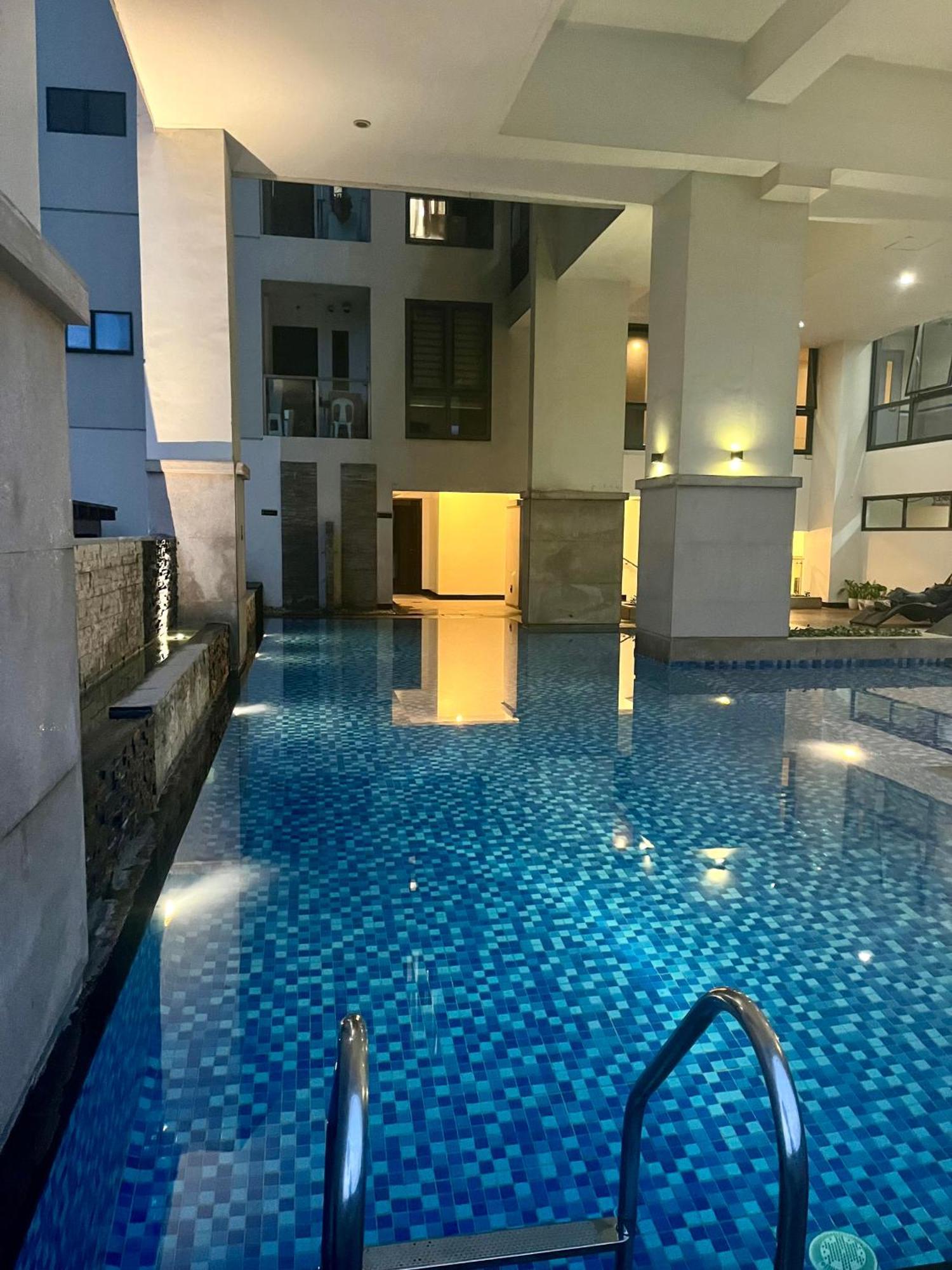 Greenbelt Hamilton Tower 1 Makati City Екстериор снимка