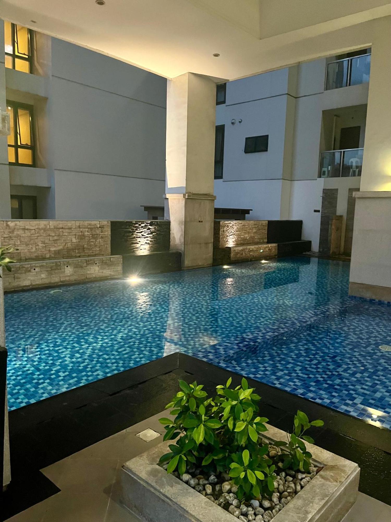 Greenbelt Hamilton Tower 1 Makati City Екстериор снимка
