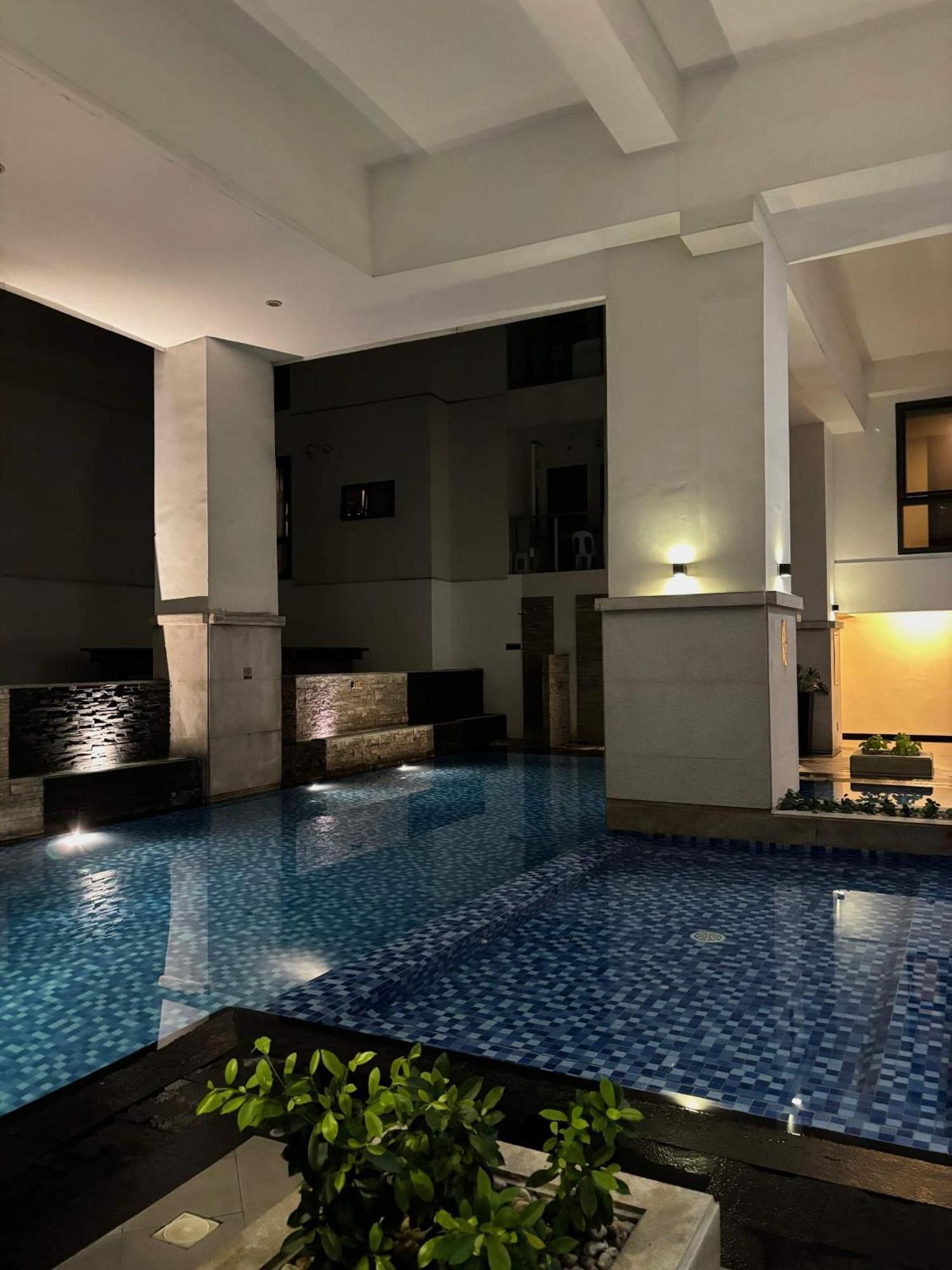 Greenbelt Hamilton Tower 1 Makati City Екстериор снимка