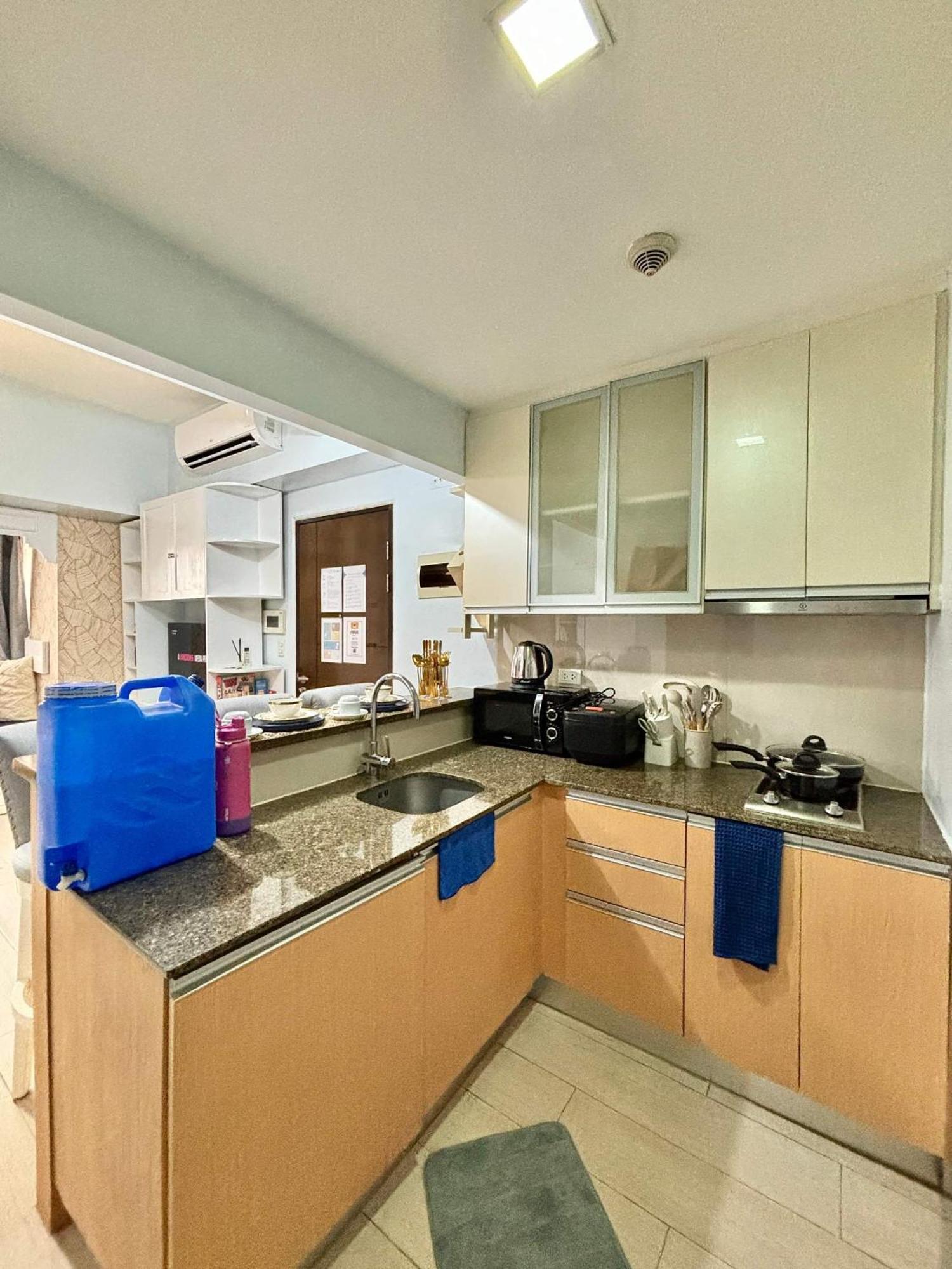 Greenbelt Hamilton Tower 1 Makati City Екстериор снимка