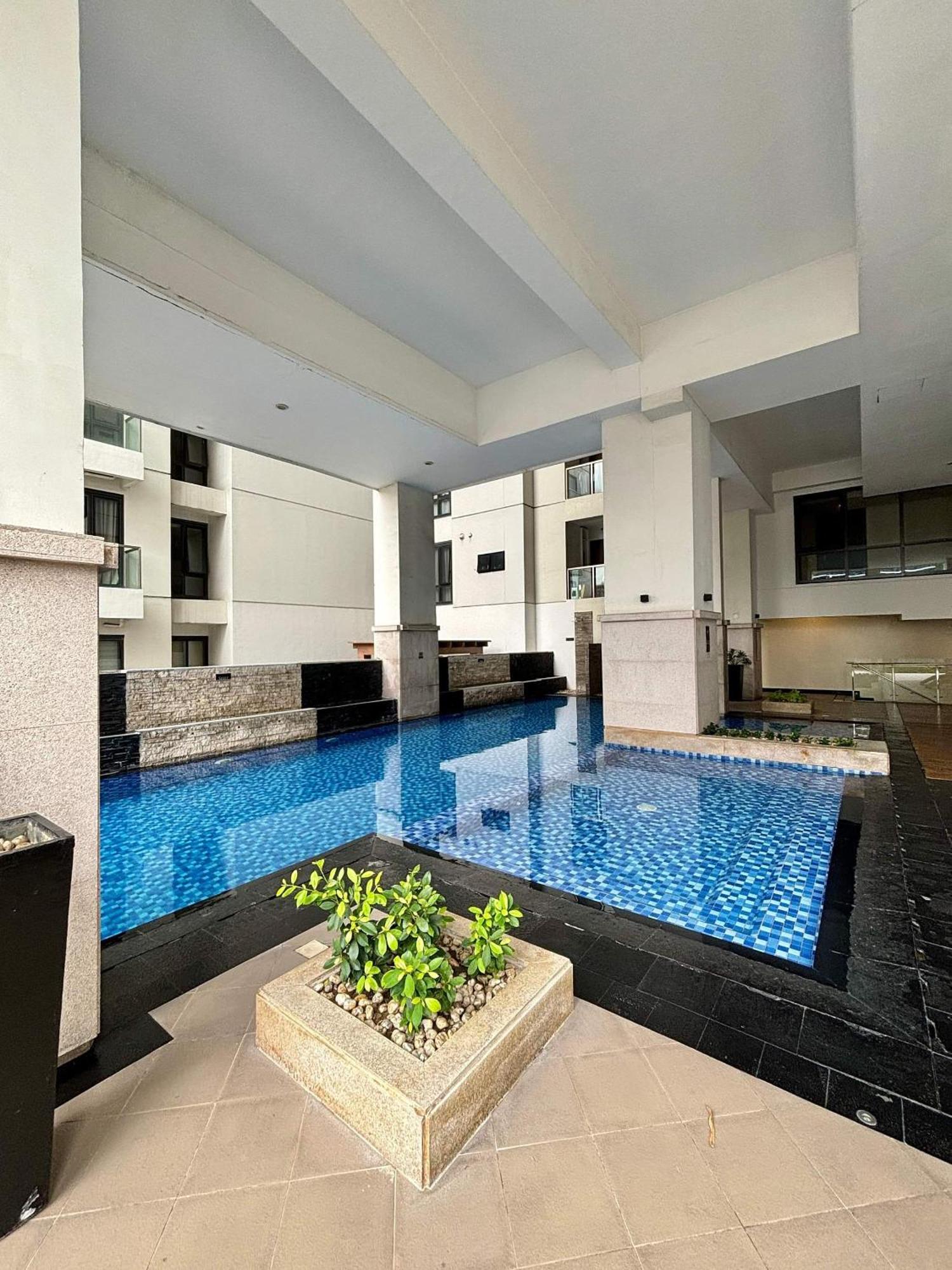 Greenbelt Hamilton Tower 1 Makati City Екстериор снимка