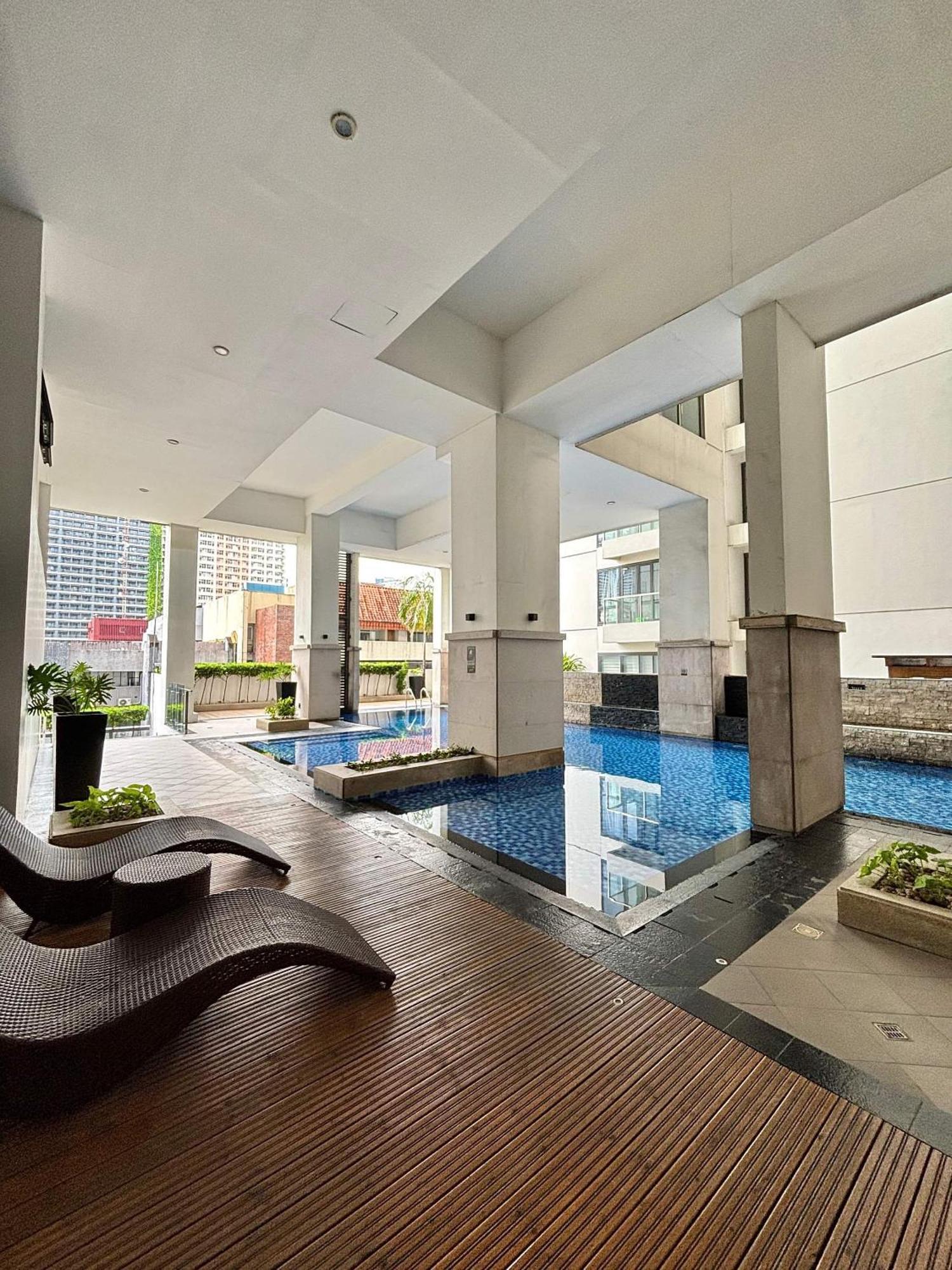 Greenbelt Hamilton Tower 1 Makati City Екстериор снимка